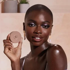 Anastasia Beverly Hills Cream Bronzer voidemainen aurinkopuuteri 30 g