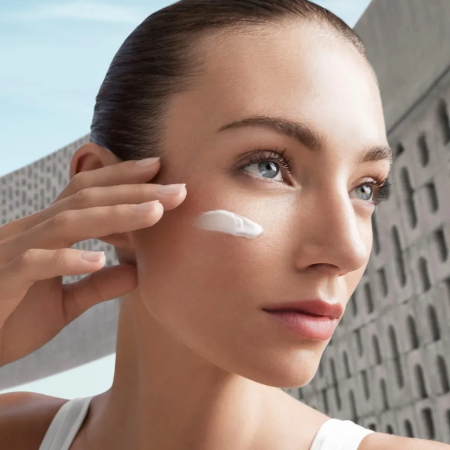 Biotherm Aquasource Hydra Barrier Cream päivävoide 50 ml