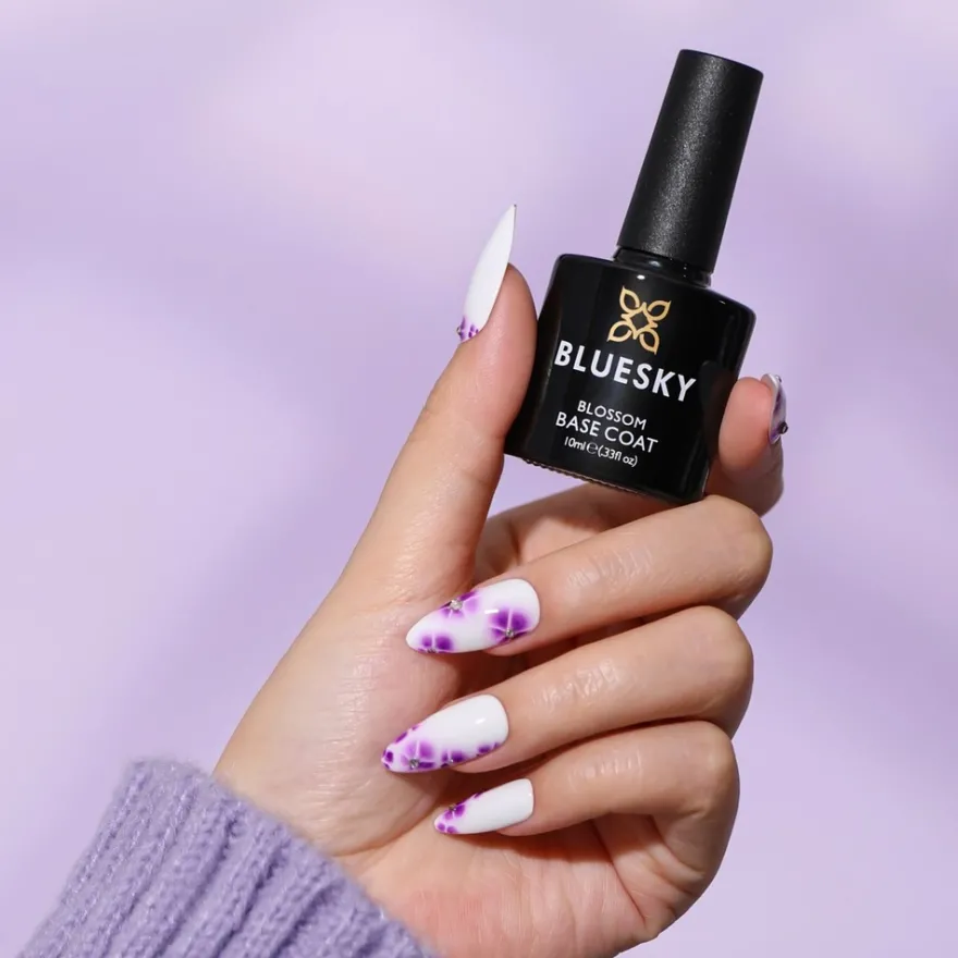 Bluesky Blossom Base UV-LED kovetteinen geelilakka 10 ml