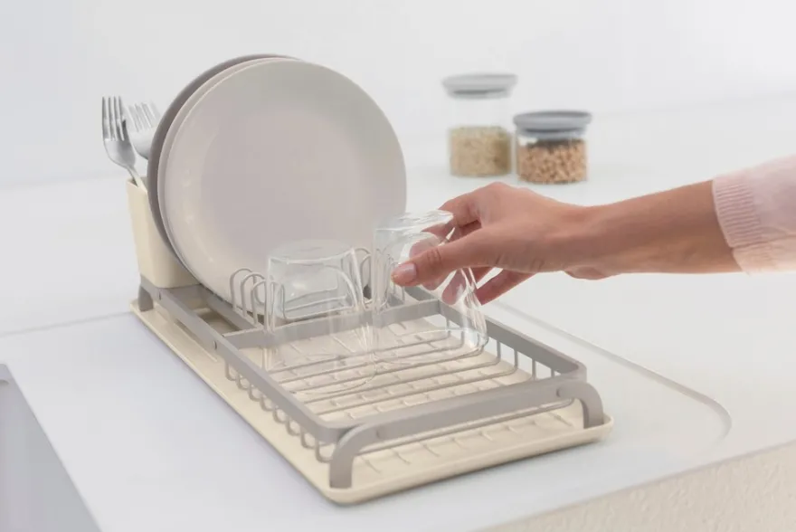 Brabantia SinkSide kompakti astiankuivausteline