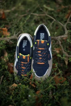 Bullboxer Milan sneakerit
