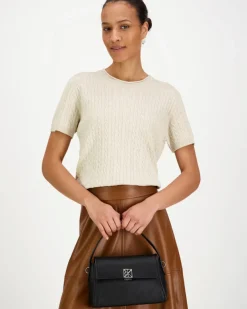 Calvin Klein Emblem hardware olkalaukku