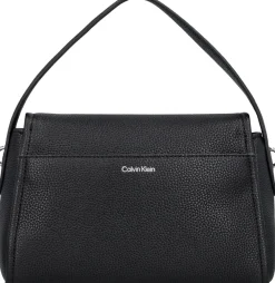 Calvin Klein Emblem hardware olkalaukku