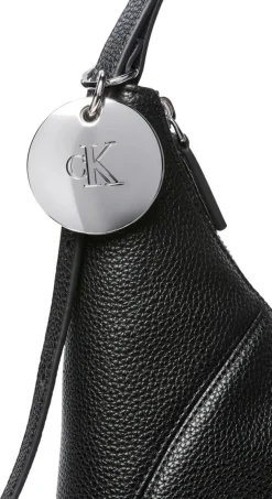 Calvin Klein Engraved hw m olkalaukku