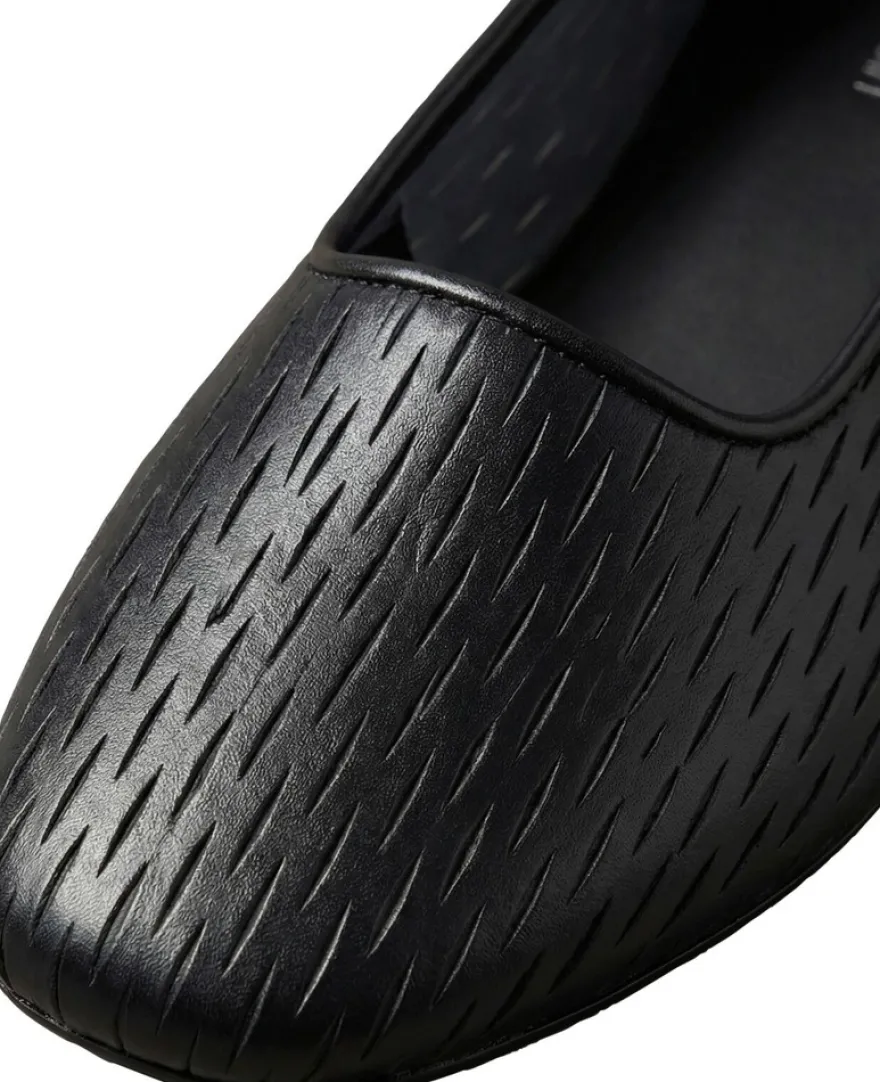 Calvin Klein Oblique cut ballerinat