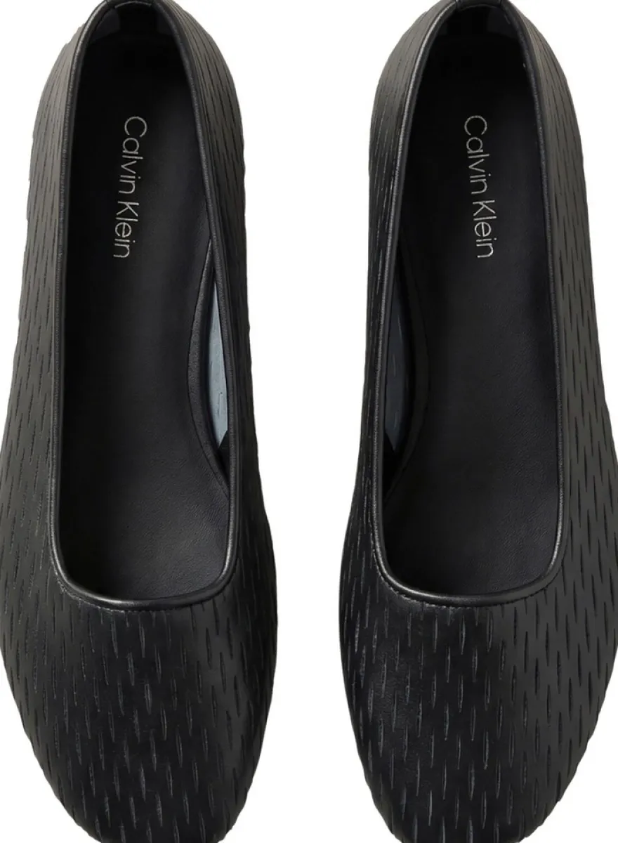 Calvin Klein Oblique cut ballerinat