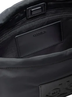 Calvin Klein olkalaukku Drawstring