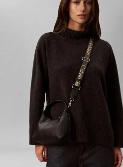 Calvin Klein Webbing Strap olkalaukku
