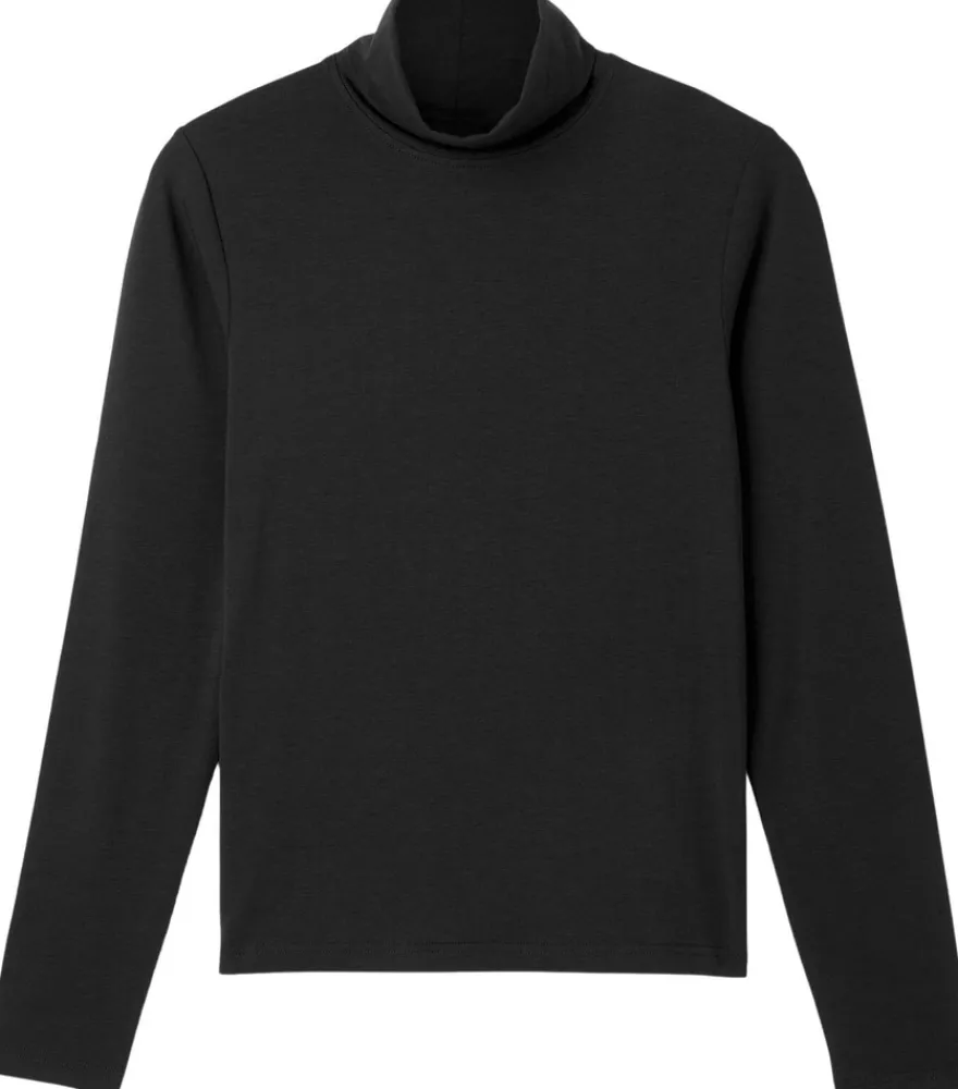 Carin Wester slender pikee