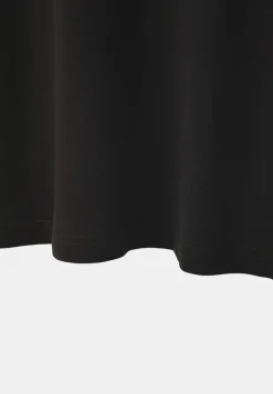Carin Wester t-paita Selina