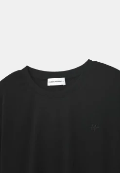 Carin Wester t-paita Storm