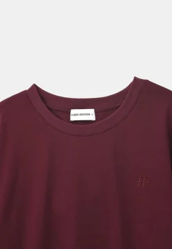 Carin Wester t-paita STORM