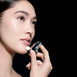 Clarins Precious L'Outil 3-in-1 Facial Massage Tool kasvojenhierontalasta