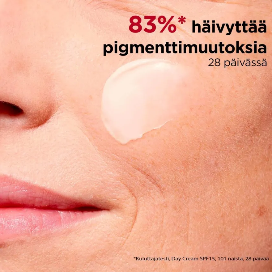 Clarins Super Restorative Day Cream SPF 15 päivävoide 50 ml
