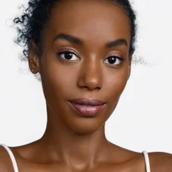 Clinique Beyond Perfecting Foundation + Concealer meikkivoide 30 ml