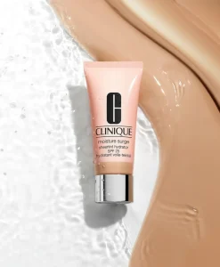 Clinique Moisture Surge Tinted sävyttävä kosteusvoide 40 ml
