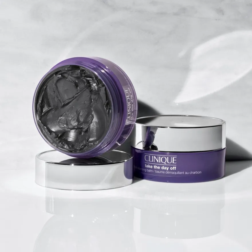 Clinique Take The Day Off Charcoal Detoxifying Cleansing Balm puhdistusvoide 125 ml