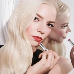 DIOR Dior Addict Glass Lipstick Ultra-Shine and Hydrating Lip Gloss Stick huulipuna 3 g
