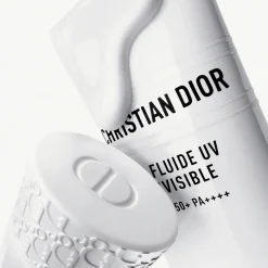 DIOR Hydrating Invisible UV Fluid SPF 50+ PA++++ Invisible UV Protection Fluid aurinkosuoja 30 ml