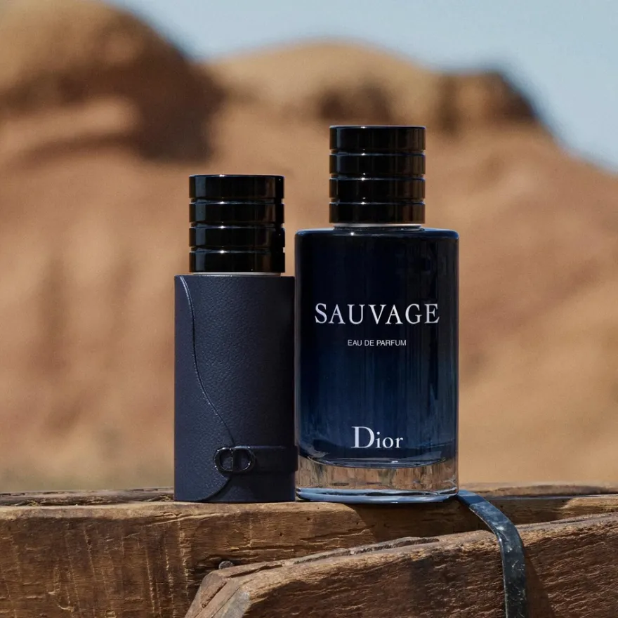 Dior Sauvage Spray For The Wild Limited Edition Bottle and Case 30 ml tuoksu + kotelo