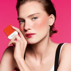 Dolce&Gabbana Cherry Glaze Bar -korostusväri 11 ml