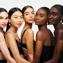 Dolce & Gabbana Everlast Foundation meikkivoide 30 ml