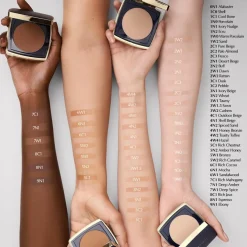 Double Wear Stay-In-Place Matte Powder Foundation meikkipuuteri 11 g