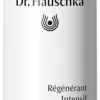 Dr. Hauschka Regenerating Intensive Night Serum yöseerumi 30 ml