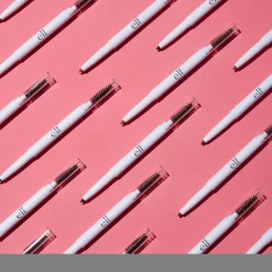 e.l.f. cosmetics Instant Lift Brow Pencil kulmakynä 0,2 g