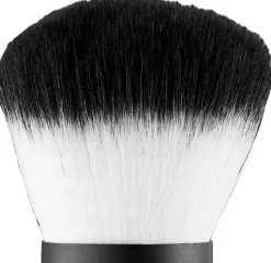 e.l.f. cosmetics Kabuki Face Brush meikkisivellin