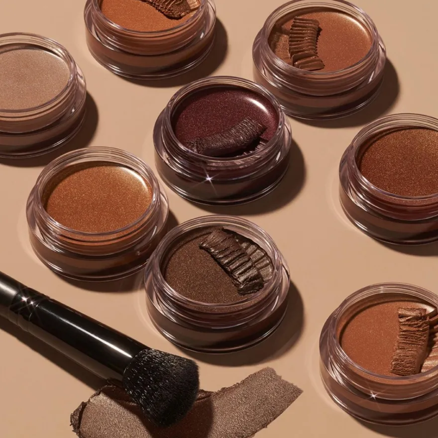 e.l.f. cosmetics Luminous Putty Bronzer aurinkopuuteri 10 g