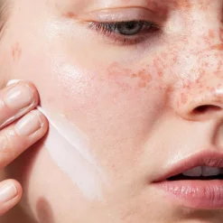 e.l.f cosmetics SKIN Holy Hydration! Face crem päivävoide 50 g