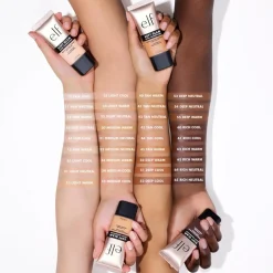 e.l.f. cosmetics Soft Glam Satin Foundation meikkivoide 30 ml