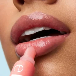 e.l.f. cosmetics Squeeze Me Lip Balm huulivoide 6 g