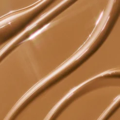 e.l.f. Halo Glow Liquid Filter korostusväri 31,5 ml