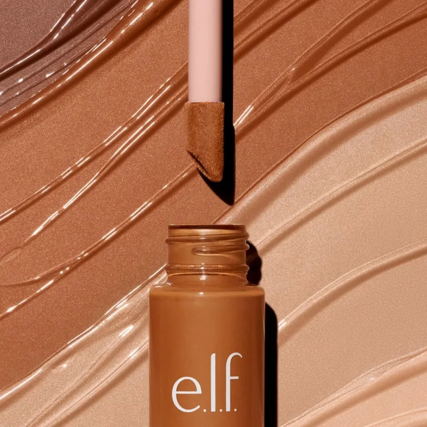 e.l.f. Halo Glow Liquid Filter korostusväri 31,5 ml