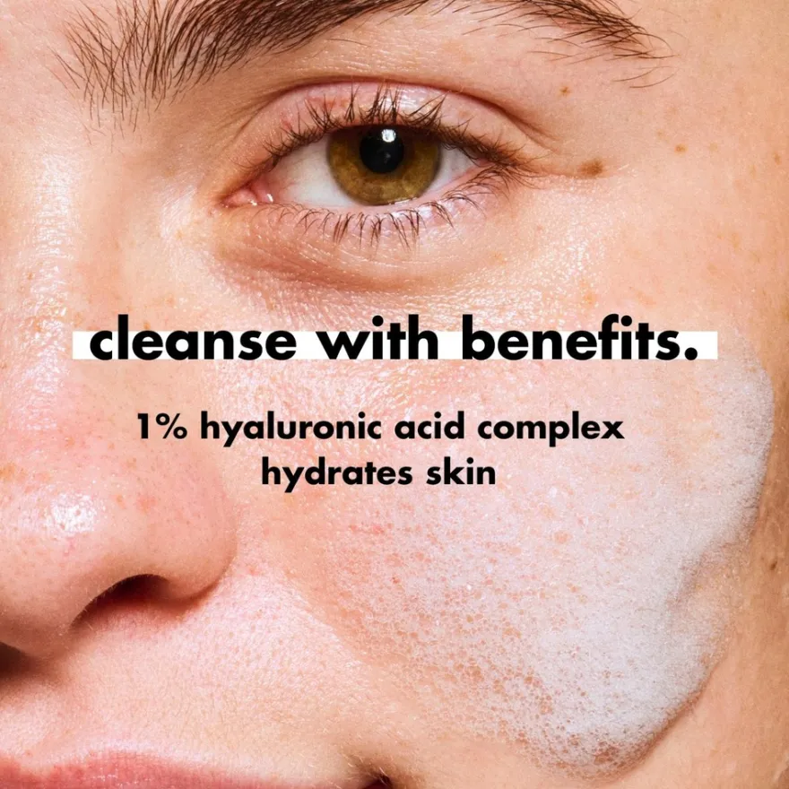 e.l.f. Holy Hydration! Clean Freak Daily Cleanser -puhdistustuote 162 ml