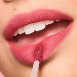 E.L.F So Blurreal Lip & Cheek Whip poski- ja huulipuna 4,3 g