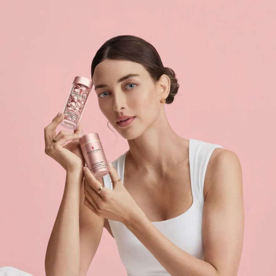 Elizabeth Arden Ceramide Retinol + hpr rapid skin renewing eye cream silmänympärysvoide 15 ml