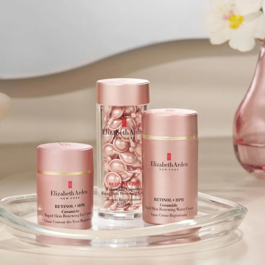 Elizabeth Arden Ceramide Retinol + hpr rapid skin renewing eye cream silmänympärysvoide 15 ml
