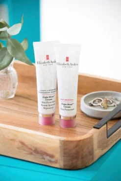 Elizabeth Arden Eight Hour Skin Protectant lightly scented Eight Hour® Cream monitoimivoide 50 ml