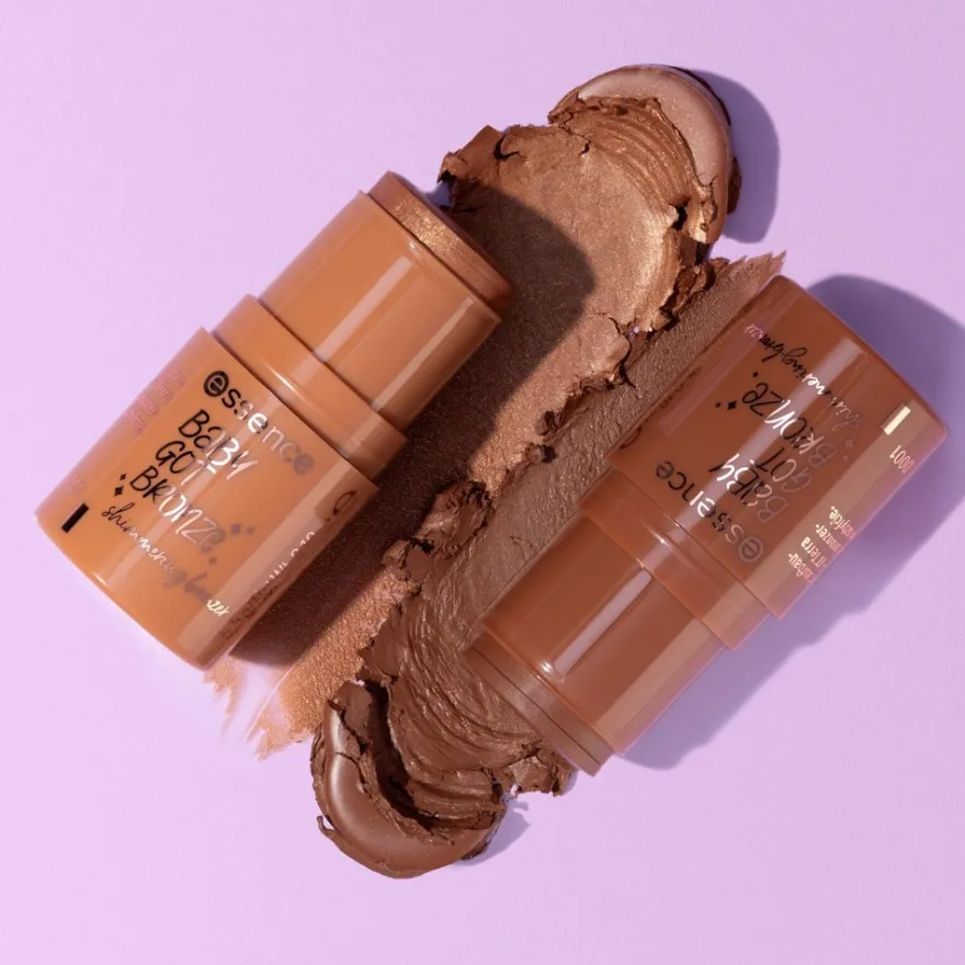 essence BABY GOT BRONZE shimmering bronzer 20 Holiday Glow 5.5 g
