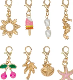 essence club SOLEIL mix & match charms 01 Charm Me Maybe?! 8 st