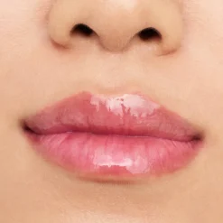 essence hydra kiss LIP OIL 06 Cranberry Is Back 4 ml