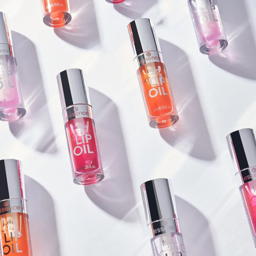 essence hydra kiss LIP OIL 06 Cranberry Is Back 4 ml