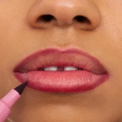 essence line n' STAIN! TATTOO LIP LINER 02 Must Have Brown 2.5 ml