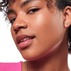 essence soft TOUCH BOUNCY GLOW 10 soft glaze 4 g