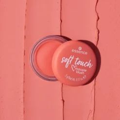 essence soft touch mousse blush 40 Blushing Berry 5 g