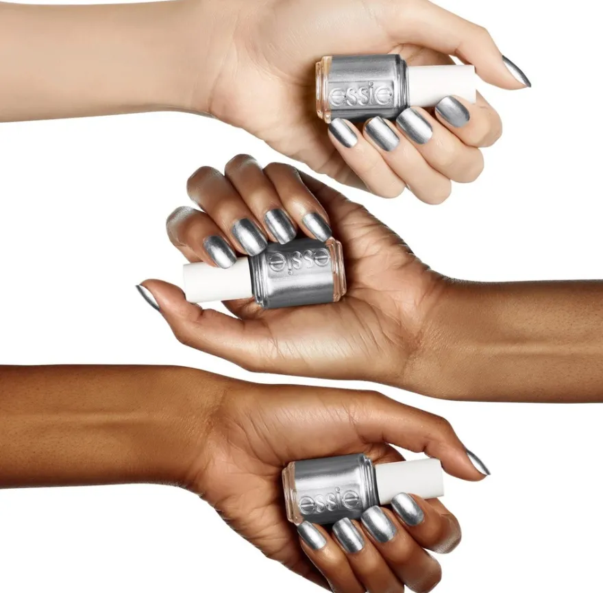 essie 387 Apres-Chic -kynsilakka 13,5ml