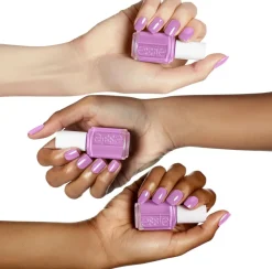 essie 30 bachelorette bash -kynsilakka 13,5 ml